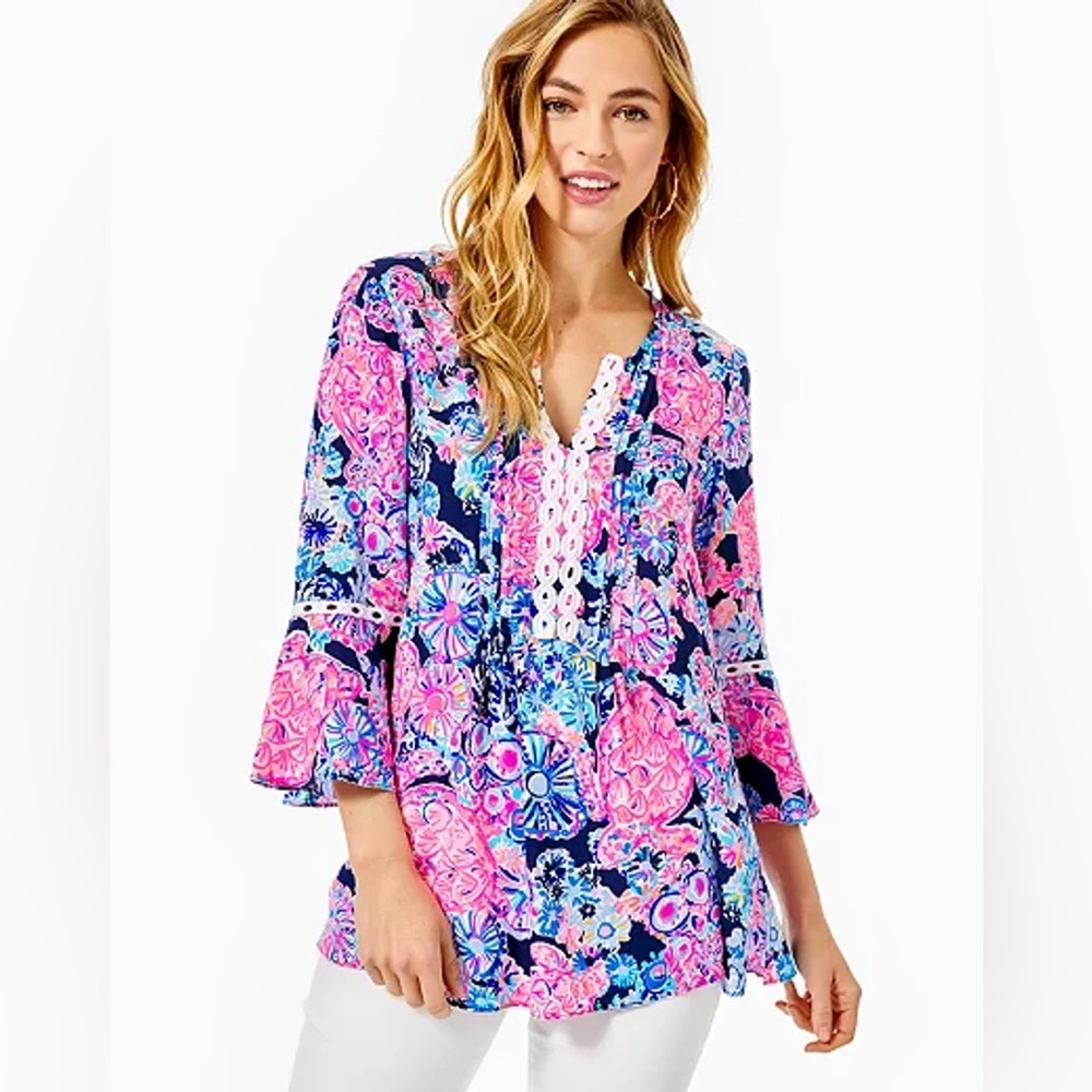 Lilly Pulitzer Hollie Tunic Top Eyelet Trim Blooming Together Size XS 418